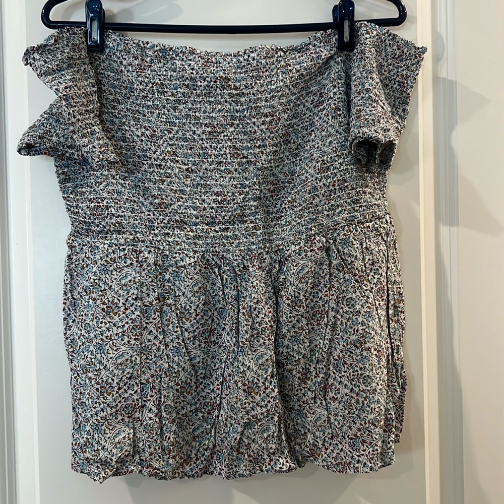 Old Navy Sleeveless Top